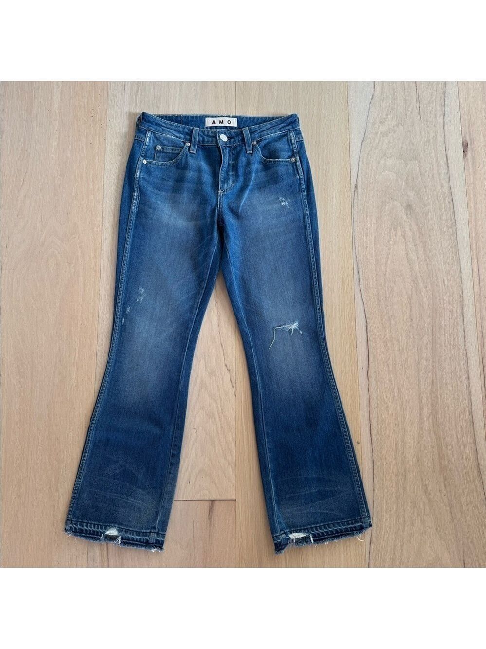 AMO Jane Old School Jeans Flare Wide Leg Y2K Medium Wash Size 26 NWOT - Picture 1 of 7